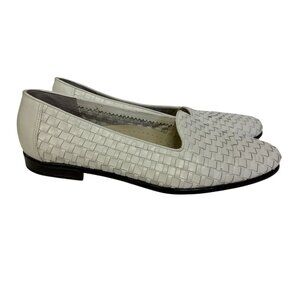 Trotters Liz Women's Loafer Basket Weave Leather White Lightweight Size 9.5 9.5M